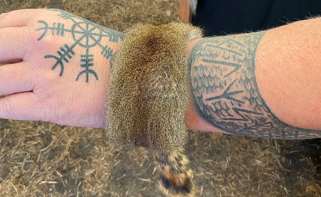 Squirrel slap bracelet